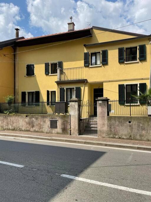 Il Giardino Nascosto Lägenhet Omegna Exteriör bild